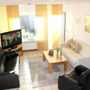 Фотографии гостевого дома 
            3 bedrooms house with enclosed garden and wifi at Sylt Ost 1 km away from the beach