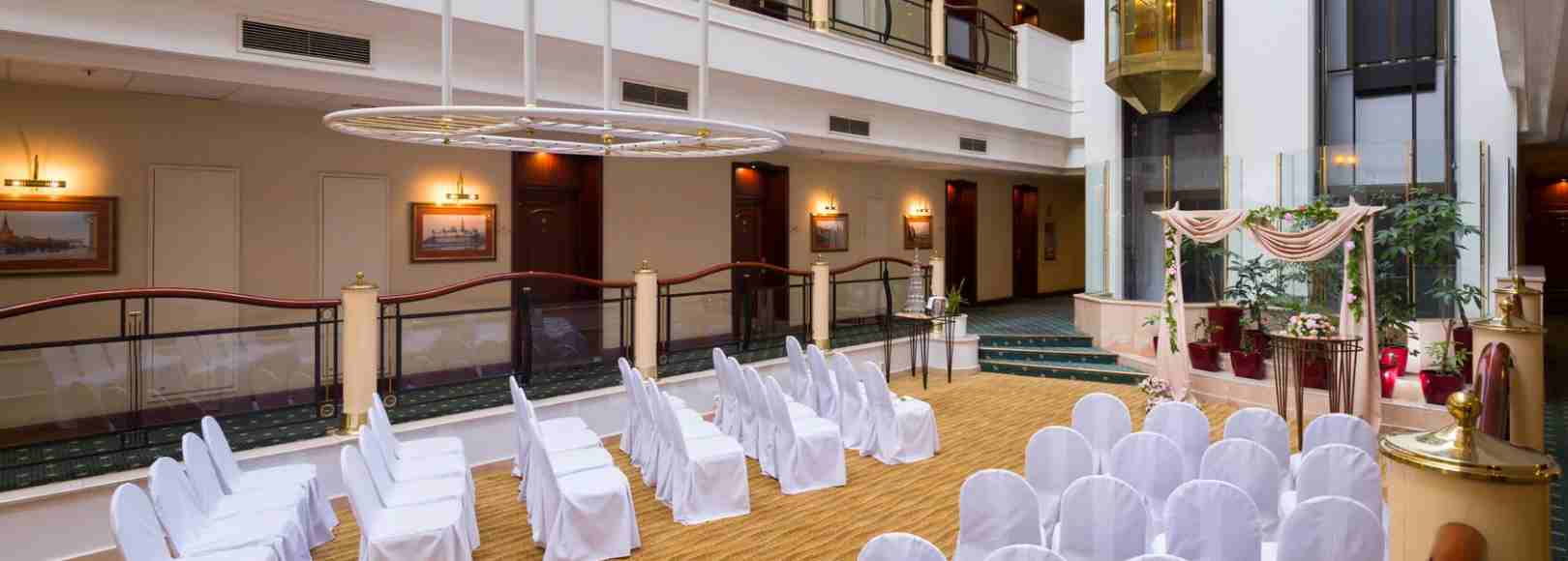 Фотография банкетного зала Зал 4-й этаж