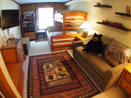 Фотография гостевого дома Fireside Lodge #409 By Bear Country