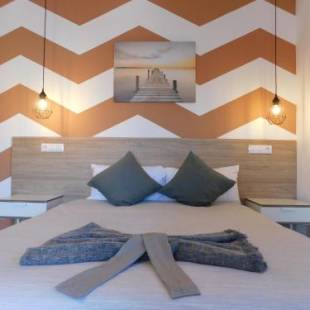 Фотографии гостевого дома
CHABELA'S SUITE DELUXE