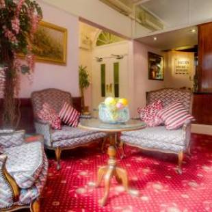 Фотографии гостиницы
Hotel La Place