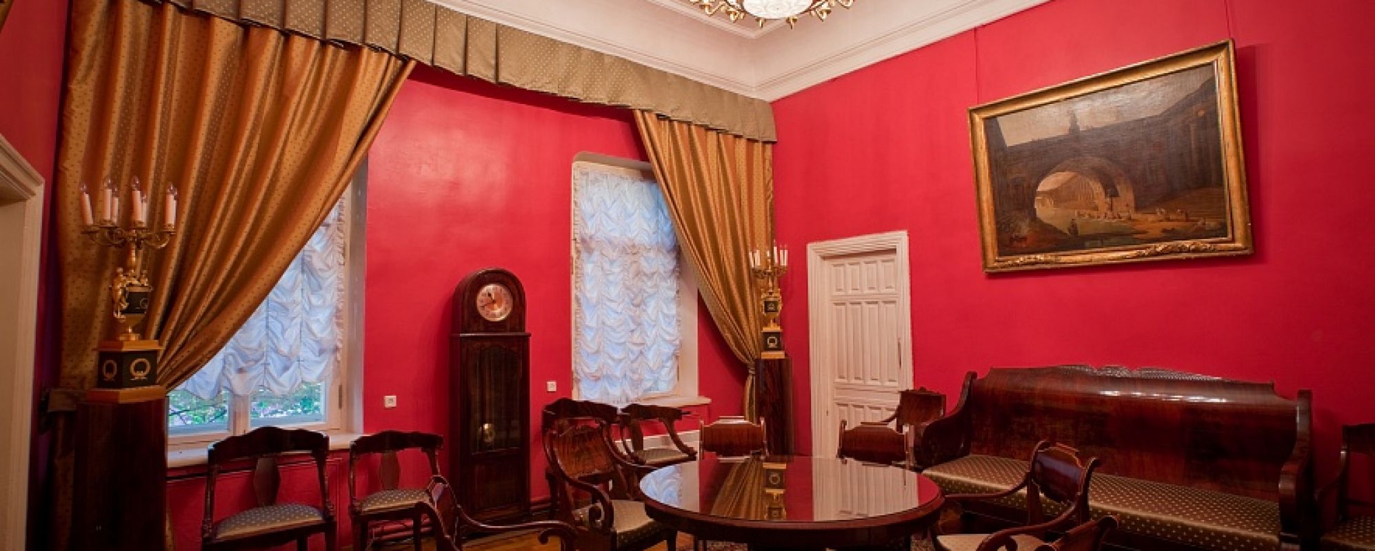 Фотографии конференц-зала Красная гостиная Центрального дома Архитектора