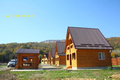 Фотографии базы отдыха 
            Две реки