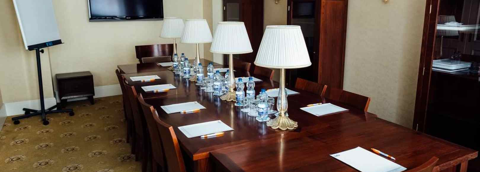 Фотография комнаты для переговоров Чайка