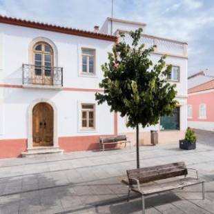 Фотографии гостевого дома
Bohemian Antique Guesthouse