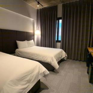 Фотографии гостиницы 
            Jeju Renaissance Hotel