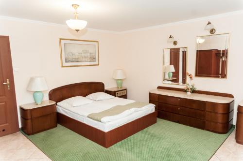 Фотография гостиницы Hit Hotel