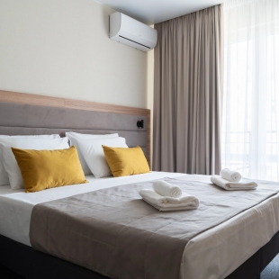 Фотография квартиры Апартаменты Бизнес-престиж с видом на горы УК Атмосфера