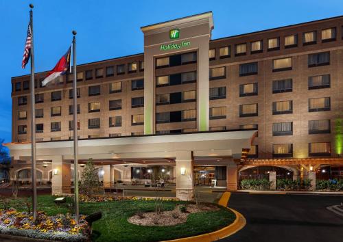 Фотография гостиницы Holiday Inn Charlotte University, an IHG Hotel
