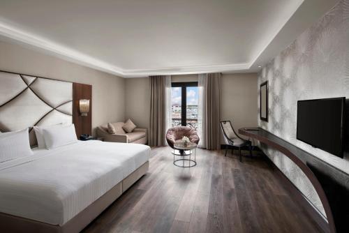 Фотография гостиницы DoubleTree by Hilton Istanbul Esentepe