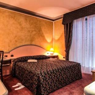 Фотографии гостиницы 
            Hotel Grazia Deledda