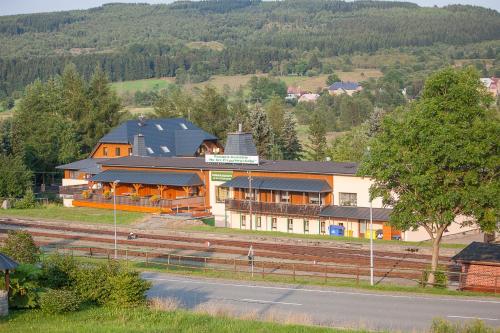 Фотографии гостевого дома 
            Pension & Gaststätte An der Erzgebirgsbahn