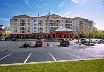 Фотография гостиницы Courtyard Richmond Chester