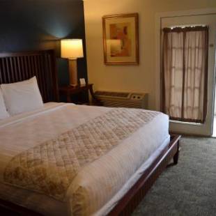 Фотографии мотеля
Cascades Inn