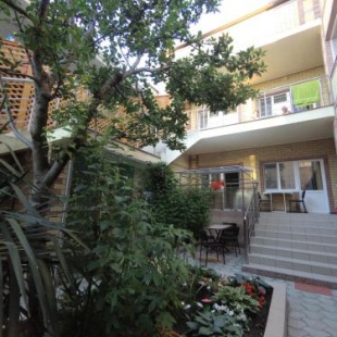 Фотография гостевого дома На Новороссийской, 184