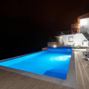 Фотографии гостевого дома 
            Seasky Arco