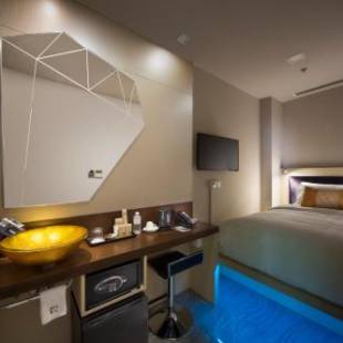 Фотографии гостиницы 
            Hotel Clover 7 (SG Clean)