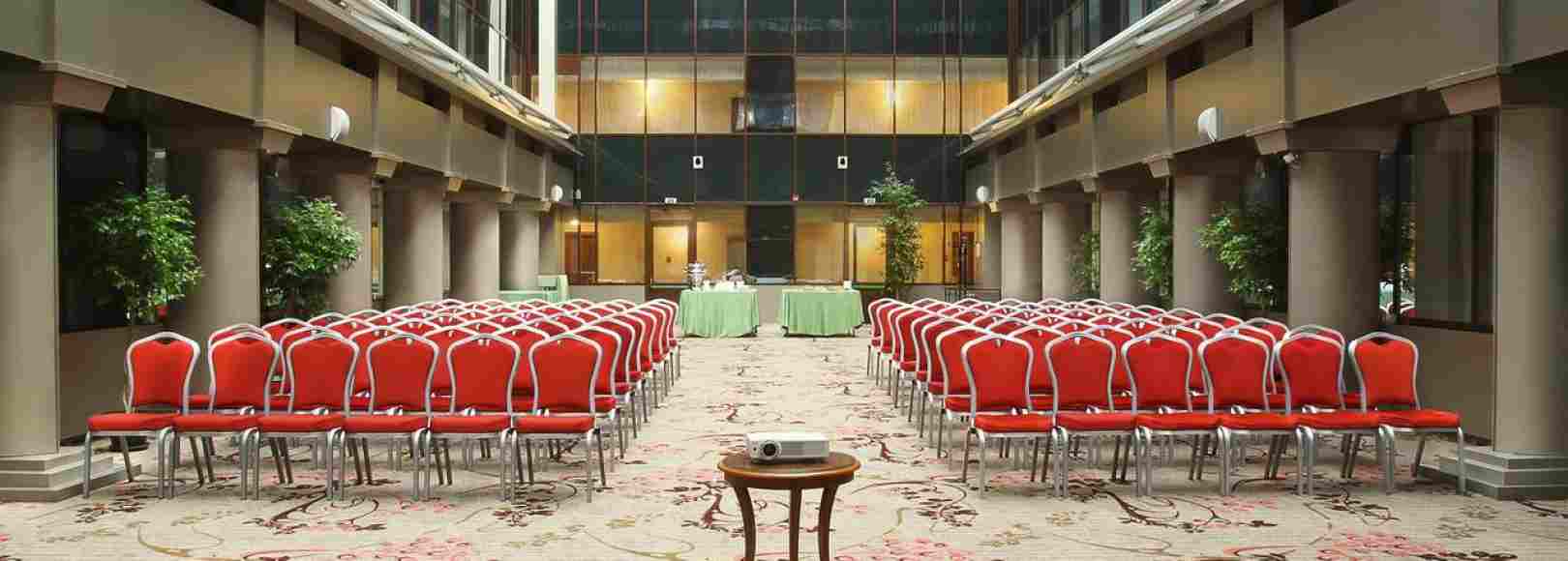 Фотография конференц-зала Марриотт Кортъярд