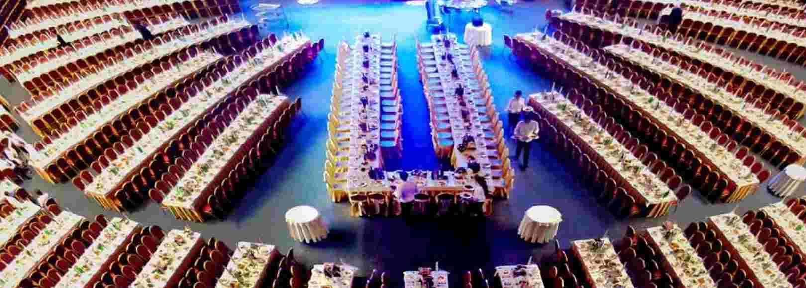 Фотография конференц-зала Зал пленарных заседаний