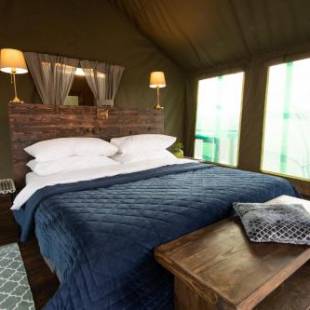 Фотографии базы отдыха
Parsons Hilltop Safari Camp