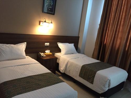 Фотографии гостиницы 
            Bunda Hotel Padang