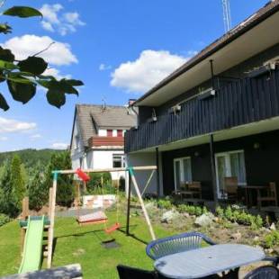 Фотографии гостевого дома
Detached group house in the Upper Harz with large garden and playground
