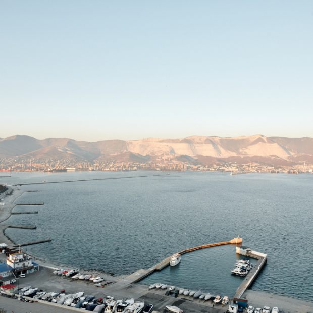 Фотографии квартиры
Апартаменты Класса Люкс на Первой Линии в Центре Новороссийска от LetoApart