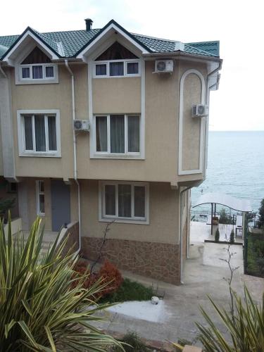 Фотографии апарт отеля
Sea House