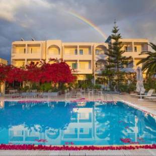 Фотографии гостиницы
Kyparissia Beach Hotel