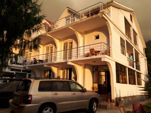 Фотография гостевого дома Rezo's House