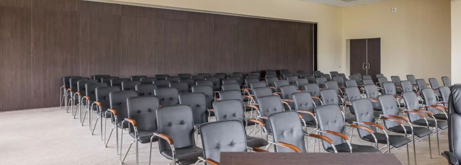 Фотография конференц-зала La Valle