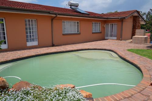 Фотография гостиницы Amberlight Self Catering Accommodation