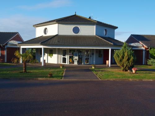 Фотография гостиницы Eqynox Hotel