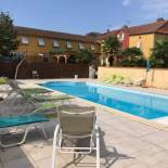 Фотография гостиницы Logis Hôtel L'Adourable Auberge