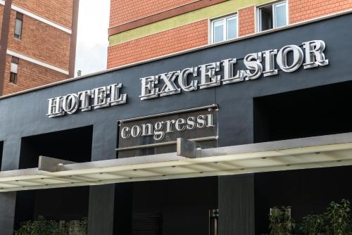 Фотография гостиницы Hotel Excelsior Bari