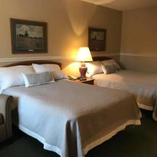 Фотографии мини отеля
Ambassador Inn