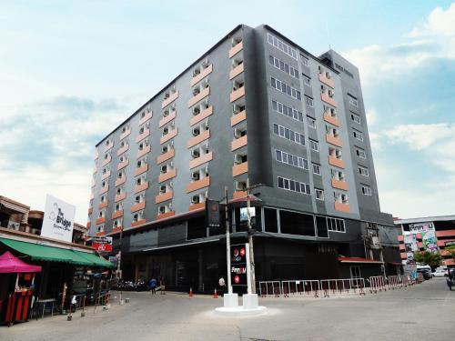 Фотография гостиницы The Grand Day Night