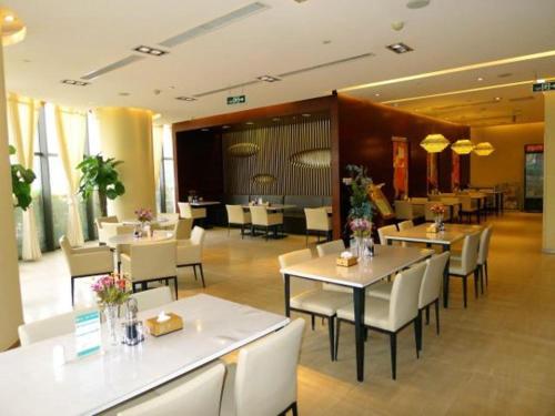 Фотография гостиницы Jinjiang Inn Zhengzhou International Convention Center