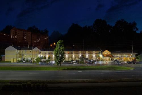 Фотография гостиницы Vacation Lodge