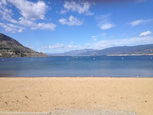 Фотография мотеля Shoreline Resort Condominiums