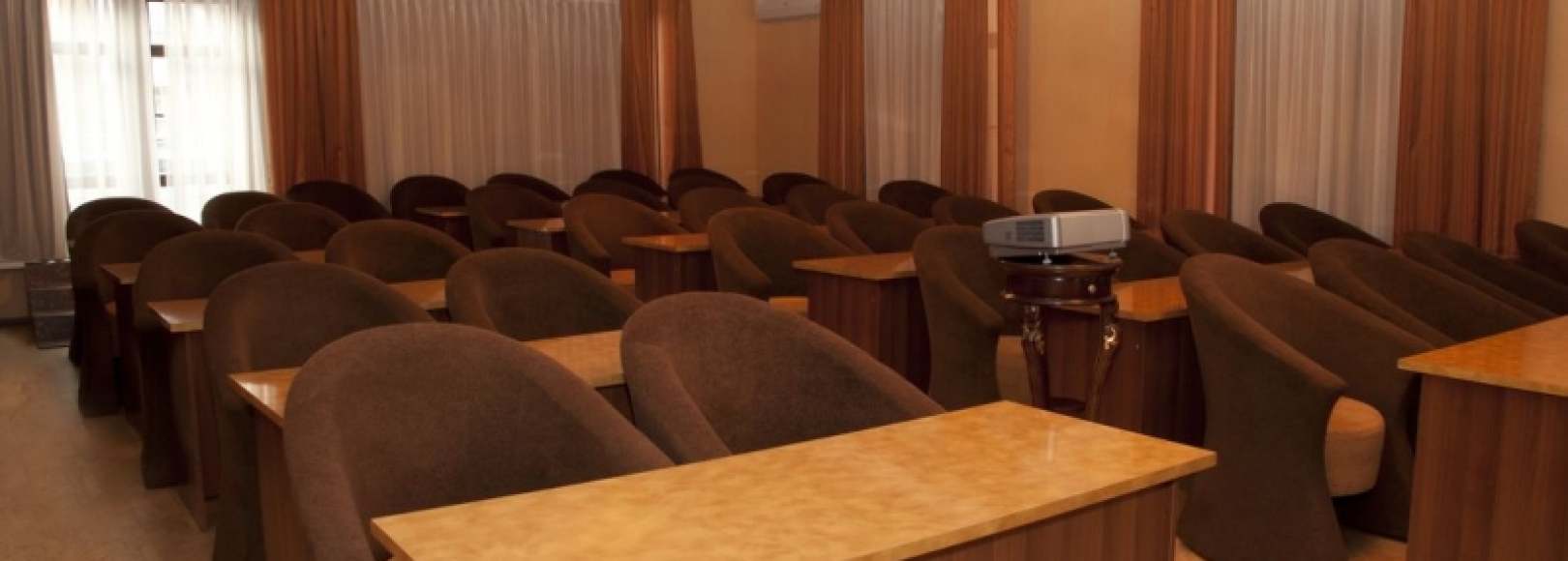 Фотография конференц-зала Атлантида