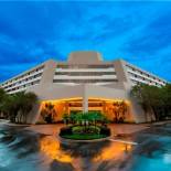 Фотография гостиницы DoubleTree Suites by Hilton Orlando at Disney Springs