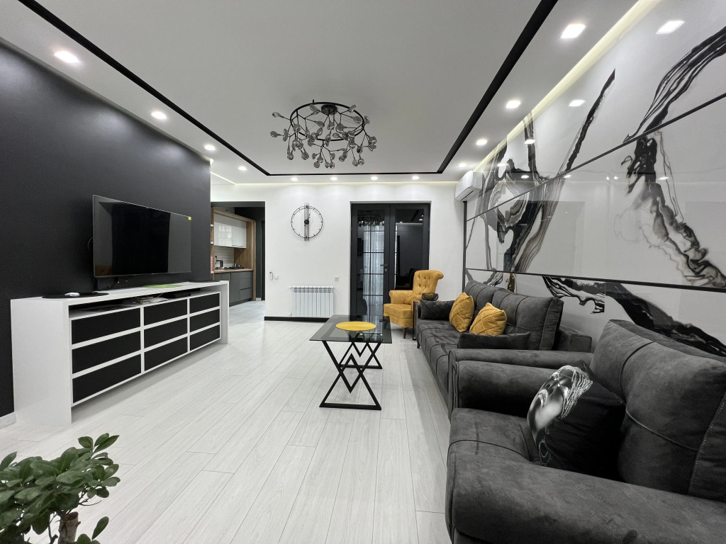 Фотография квартиры Квартира с современным ремонтом ZA444