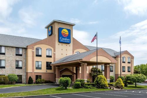 Фотография гостиницы Comfort Inn & Suites Mishawaka-South Bend