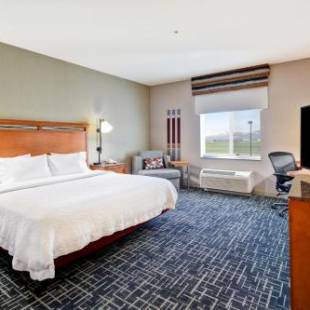 Фотографии гостиницы 
            Hampton Inn & Suites Salt Lake City-West Jordan