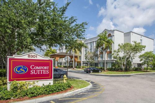 Фотография гостиницы Comfort Suites Sawgrass