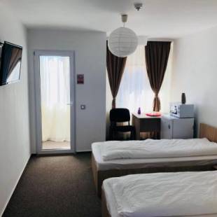 Фотографии мини отеля
Academia De Arhitectura