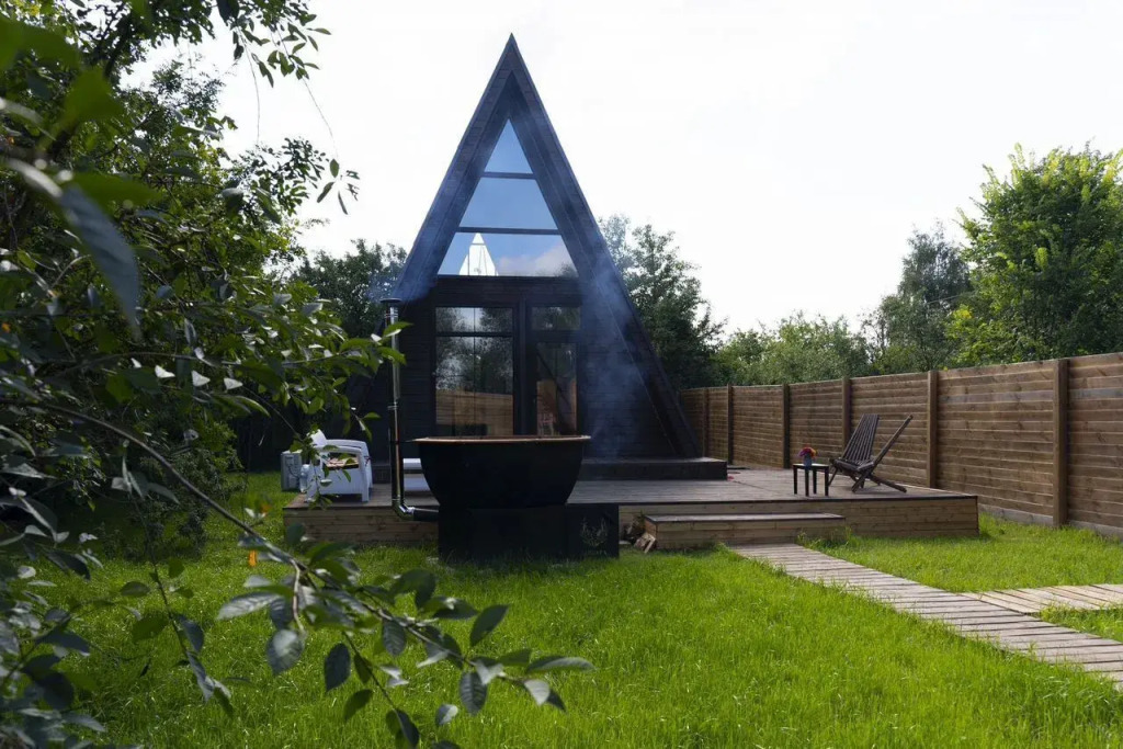 Фотография Коттеджа Частный дом Уютные Вечepa