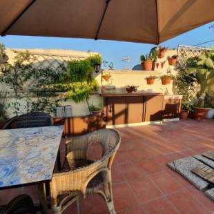 Фотографии мини отеля
Spanish Palace Rooms, Apartment & Terrace