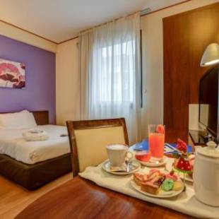 Фотографии гостиницы 
            Hotel Europa